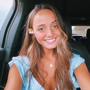 Meet your Posher, Alysanna